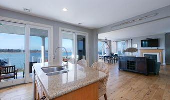 2070 W Riverside Dr, Atlantic City, NJ 08401