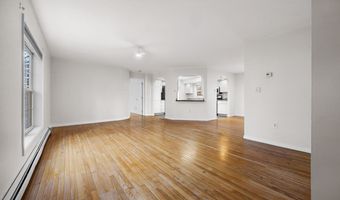 202 Pearl St, Bangor, ME 04401