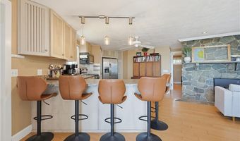 213 Seaside Dr, Jamestown, RI 02835
