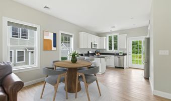16 Frontier Way, Arundel, ME 04046
