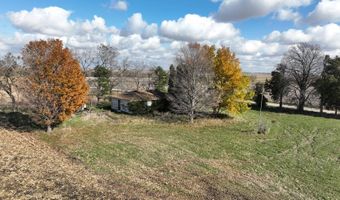 2093 40th St, Ackley, IA 50601