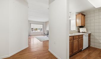 400 N RICHMOND St 113, Appleton, WI 54911