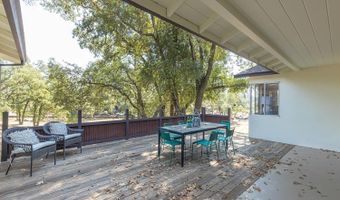 525 Keyes Ave, Angwin, CA 94508