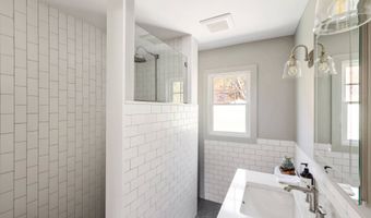 93 Mulford Ln, Amagansett, NY 11930