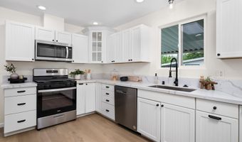 5117 Don Rodolfo Dr, Carlsbad, CA 92010