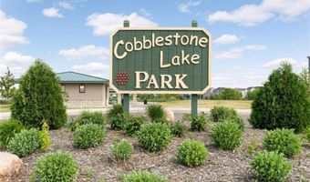 15590 Duck Trail Ln, Apple Valley, MN 55124