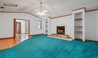 11045 Hurst Dr, Axis, AL 36505