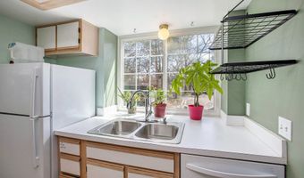 2666 Packard Rd, Ann Arbor, MI 48104