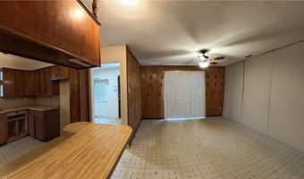 257 N 9th St, Aransas Pass, TX 78336