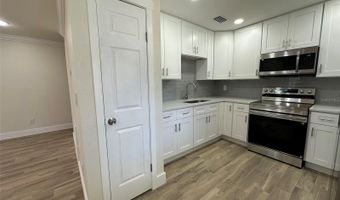 6013 FORTUNE Pl 6013, Apollo Beach, FL 33572