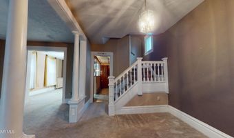 892 30th St, Altoona, PA 16601