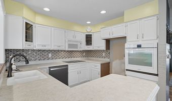 1519 Greene St, Adel, IA 50003