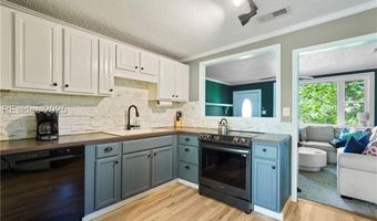 174 James St, Beaufort, SC 29902