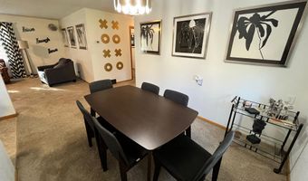 1516 N Dakota St, Aberdeen, SD 57401