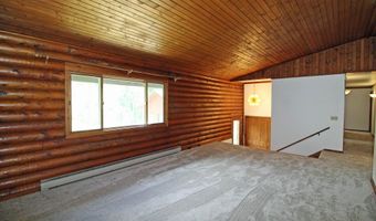 7463 Loy Rd, Arena, WI 53503
