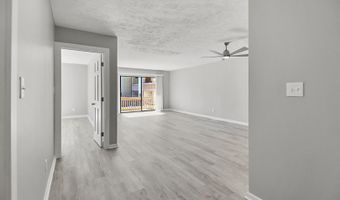 306 74th Ave N 105, Myrtle Beach, SC 29572