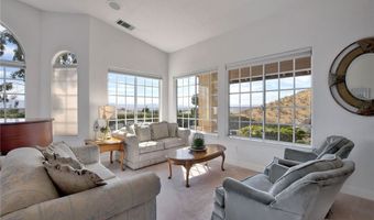 18032 Ohna Rd, Apple Valley, CA 92307