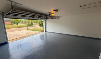 120 Oak Grove Dr, Brandon, MS 39047