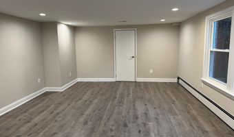 5612 NAMAKAGAN Rd, Bethesda, MD 20816