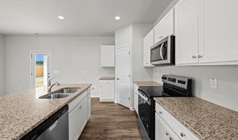 284 Deep River Rd, Aberdeen, NC 28315