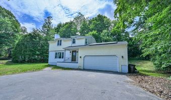 48 Central St, Auburn, MA 01501