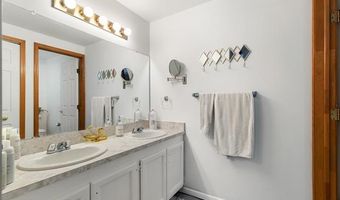 23 Parkplace Central, Allen Park, MI 48101