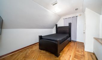 20 W 22ND St, Bayonne, NJ 07002
