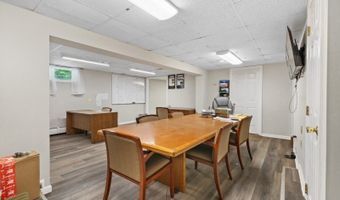 229 MAIN St, Andover, NJ 07821