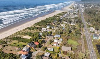 1062 S BREAKER Ave, Rockaway Beach, OR 97136