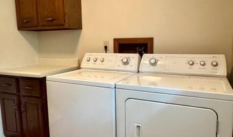 322 S 2nd St, Ashton, SD 57424