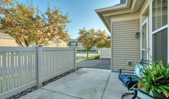 1722 Riverspointe Pl, Anoka, MN 55303