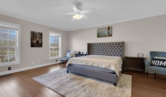 75 Pebble Brook Dr, Albertville, AL 35951