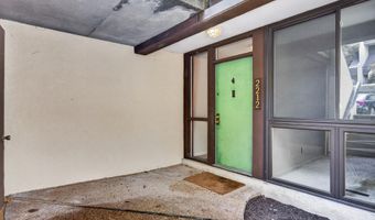 2212 S RANDOLPH St 1, Arlington, VA 22204