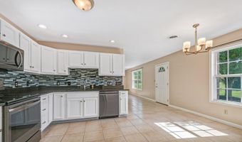 92 Chateau Blvd, Batesville, IN 47006