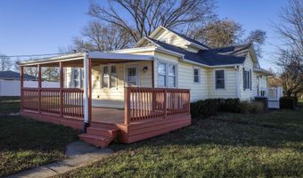 6737 SW 69th St, Auburn, KS 66402