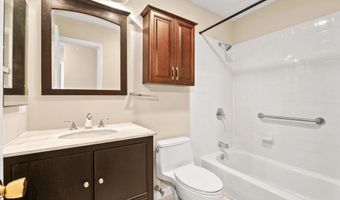 1813 GLADE Ct, Annapolis, MD 21403