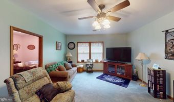 2072 SOL SHANHOLTZ Rd, Augusta, WV 26704