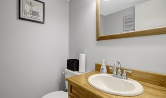 4518 FLINTSTONE Rd, Alexandria, VA 22306