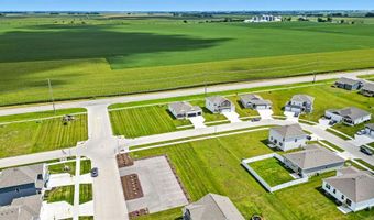 1113 NE Crossing Oaks Dr, Ankeny, IA 50021