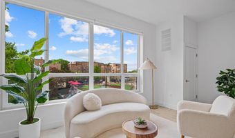 17 AVENUE E 301, Bayonne, NJ 07002