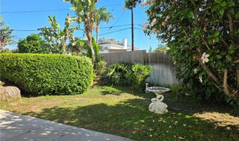 2914 W Rogers Ct, Anaheim, CA 92804