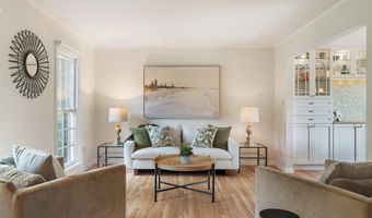 2657 CARROLLTON Rd, Annapolis, MD 21403