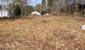 30 Pine Tree Rd, Coventry, RI 02816