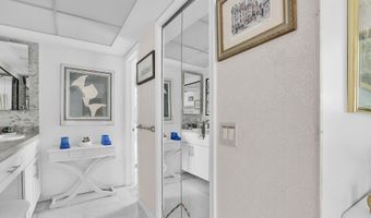 450 French Royale Cir, Atlantis, FL 33462