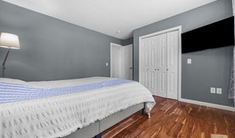 31 Hillandale Rd, Danbury, CT 06811