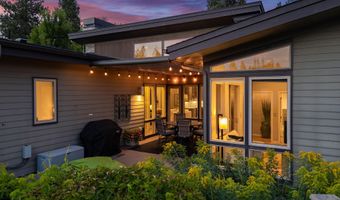 2749 NW Shields Dr, Bend, OR 97703