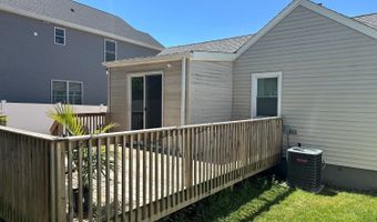 92 Woodland Dr, Aberdeen, NJ 07735
