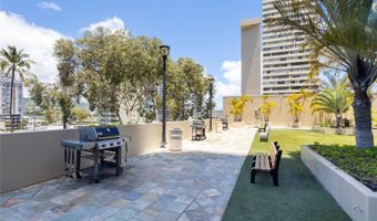 2499 Kapiolani Blvd 3804, Honolulu, HI 96826