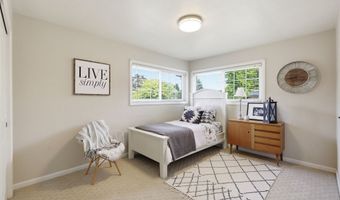 1420 CENTER St, Albany, OR 97322