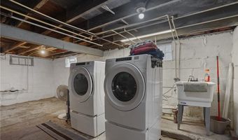 1237 Mcintosh Ave, Akron, OH 44314